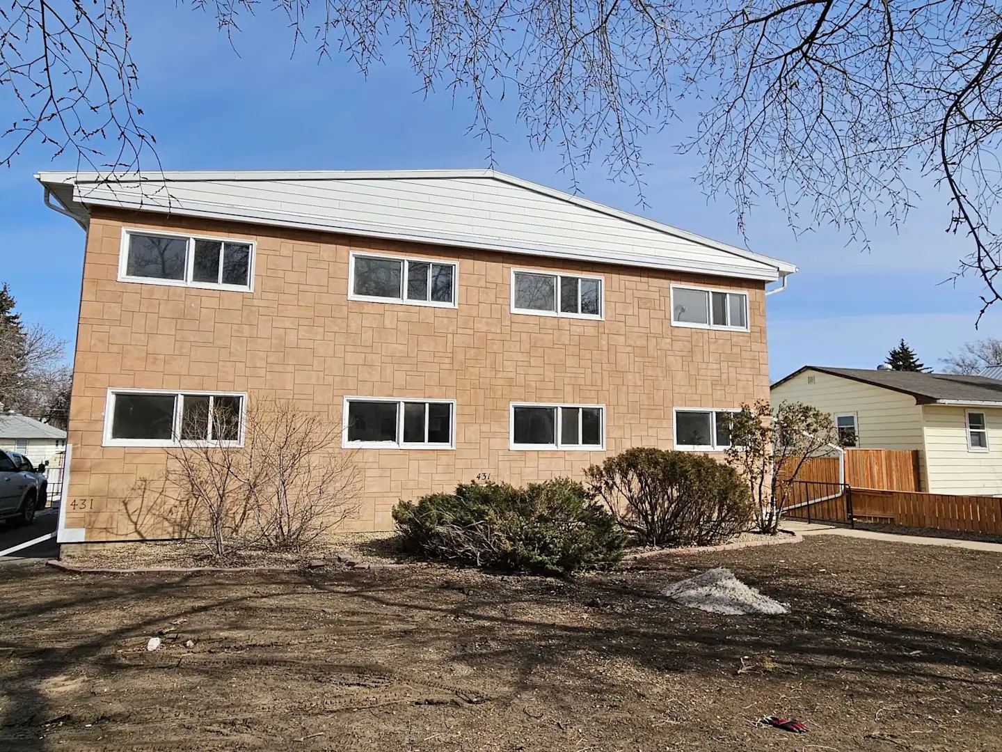 Property main image