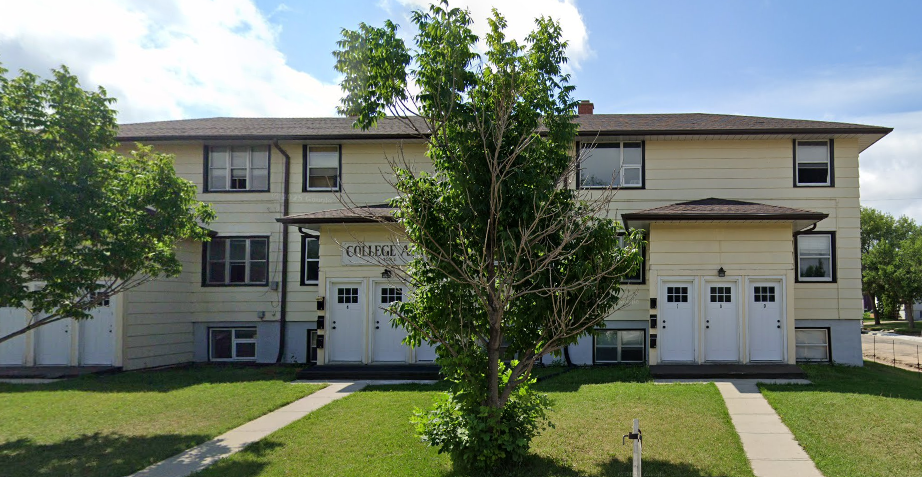 409 College Avenue East - 4
